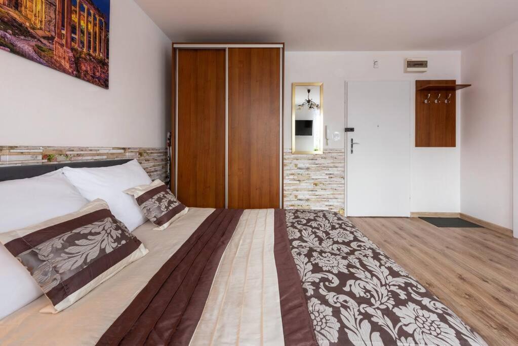 Apartament Ap. Olimpia 1 Pok. 2 Osoby, Downtown, Free Parking Kraków Zewnętrze zdjęcie