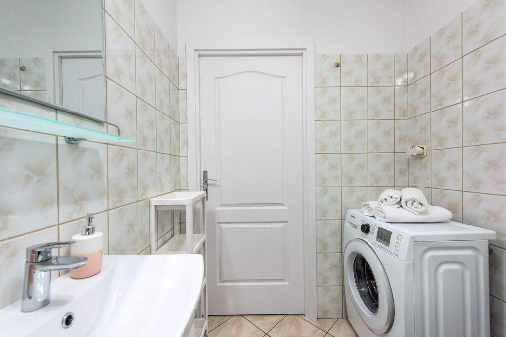 Apartament Ap. Olimpia 1 Pok. 2 Osoby, Downtown, Free Parking Kraków Zewnętrze zdjęcie