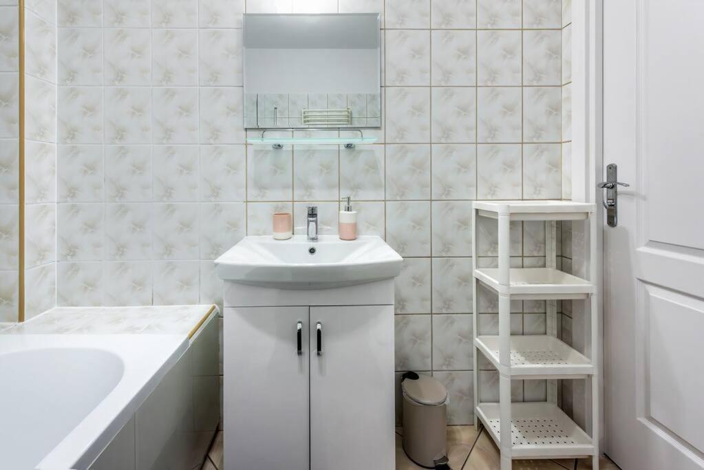 Apartament Ap. Olimpia 1 Pok. 2 Osoby, Downtown, Free Parking Kraków Zewnętrze zdjęcie